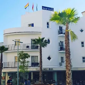 Otel Kristal, Torremolinos
