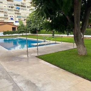 Large Terrace Beach-side Appartement